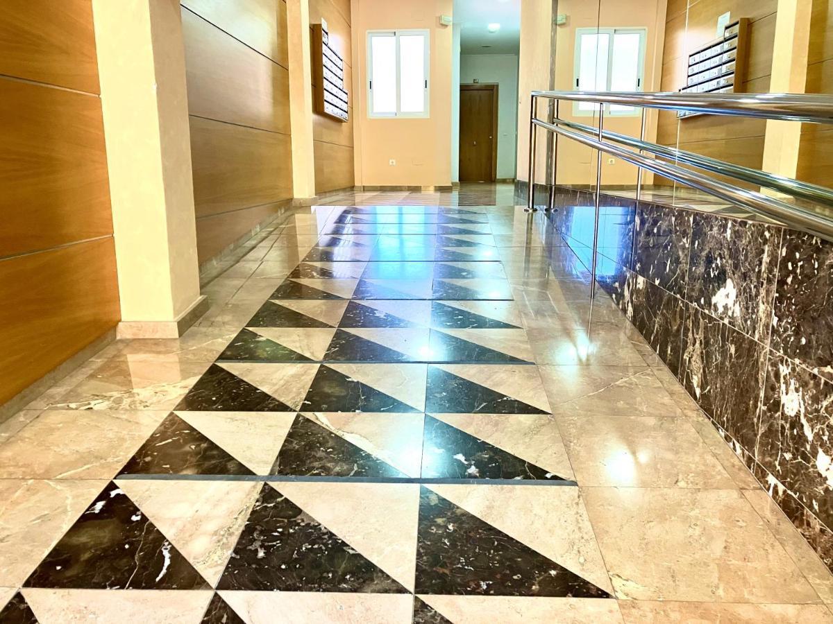 Ferienwohnung Adelfa - 2 Hab, Aa, Parking Gratis, Junto Hospital Murcia Exterior foto